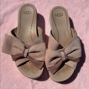 UGG Women's Blush Bow Mules